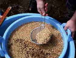 �����I�E������A������